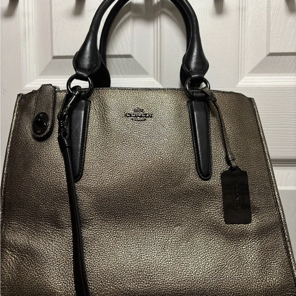 Coach G1481-33859 Crosby Carryall Metallic Gold Crackle Leather/Gunmetal Hrdware - Picture 5 of 16